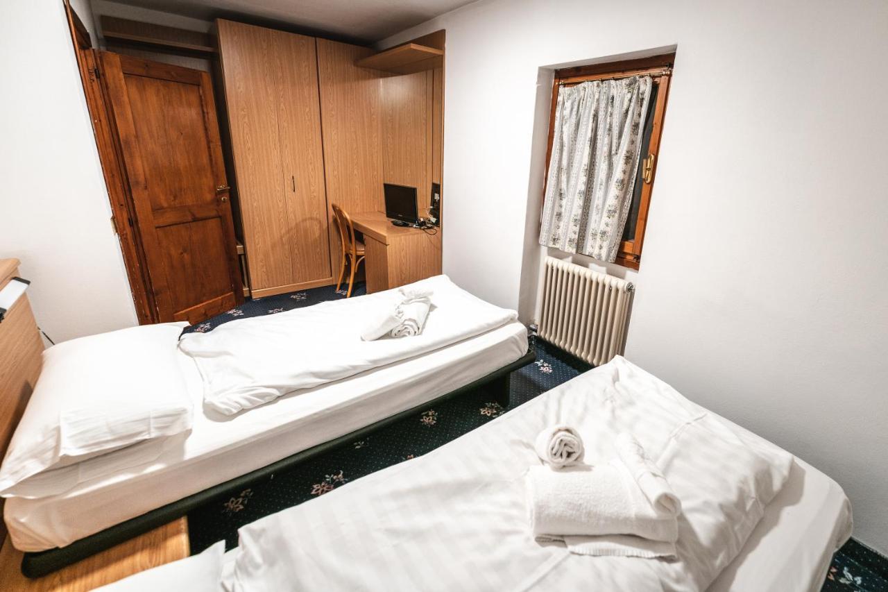 Smart Hotel Renzi Folgarida Ngoại thất bức ảnh