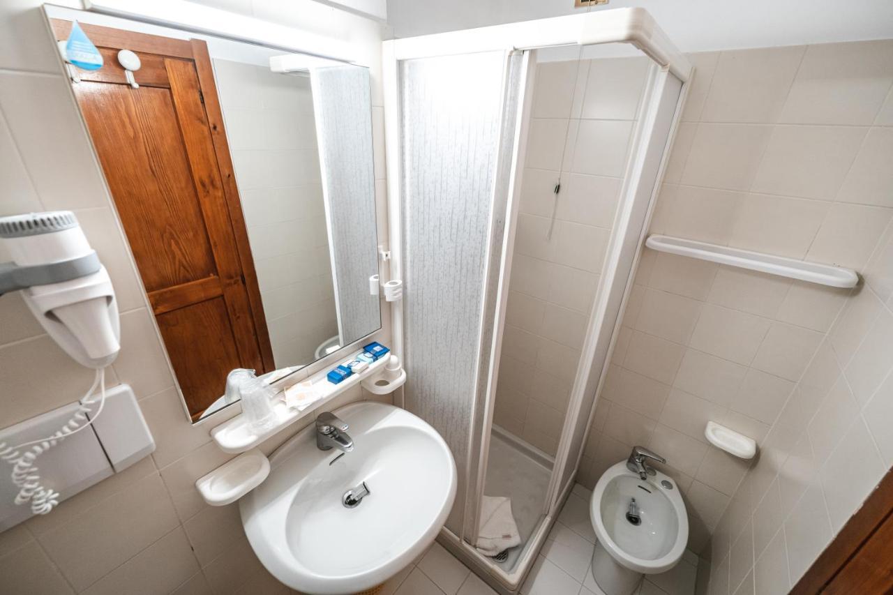 Smart Hotel Renzi Folgarida Ngoại thất bức ảnh
