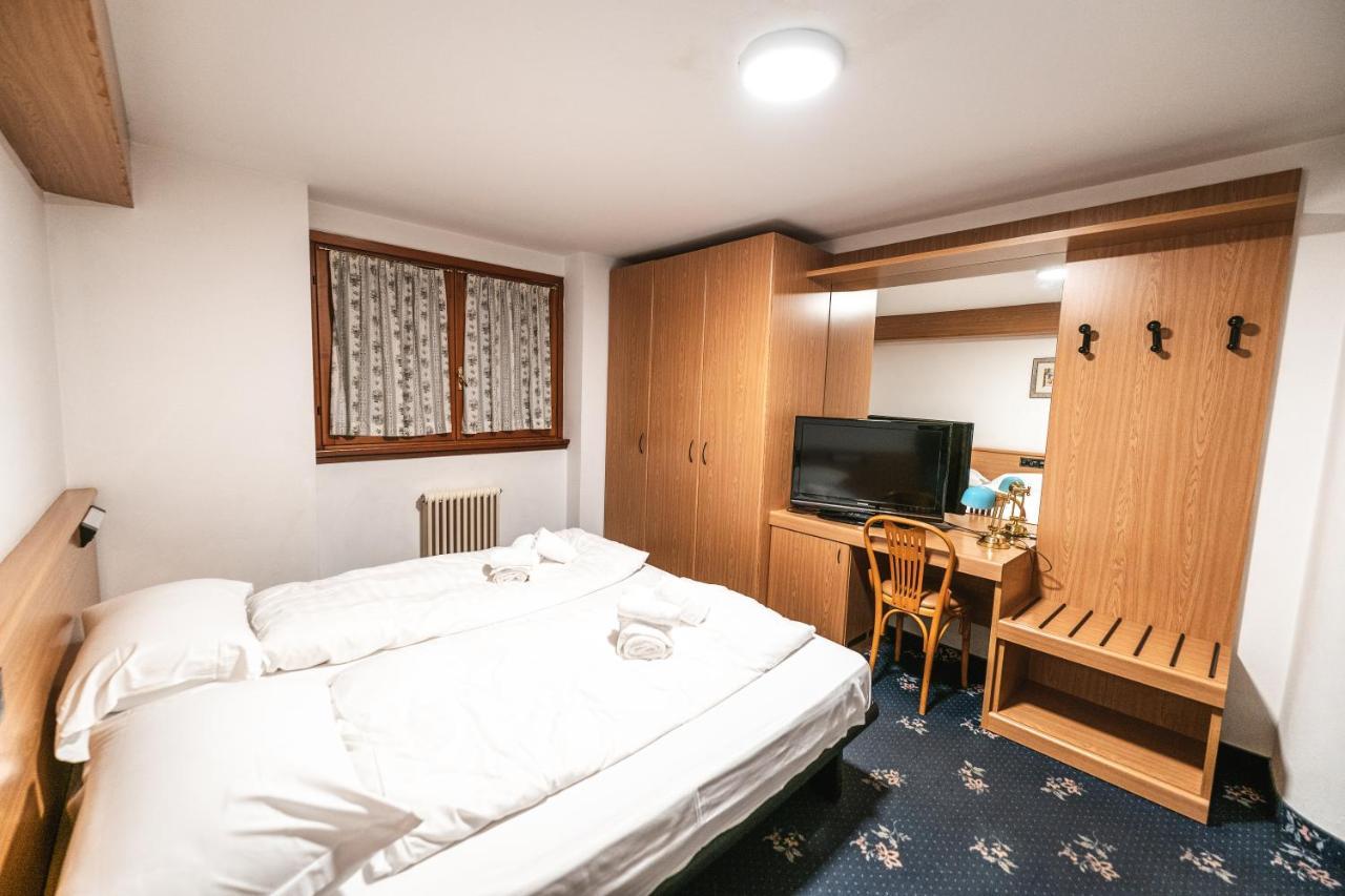 Smart Hotel Renzi Folgarida Ngoại thất bức ảnh